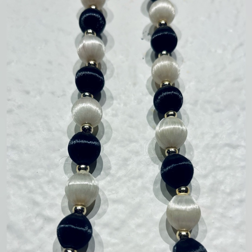 Vintage Black & White Woven Beaded Necklace